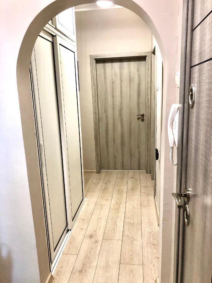 Avelov Art Apartment Burgas City Exterior foto
